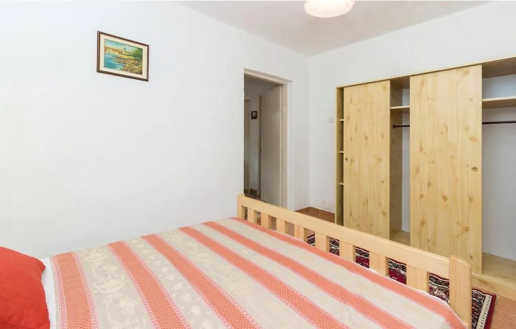 Apartmani Cizmesija Tkon