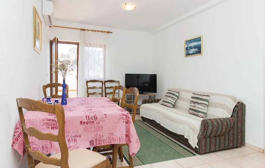Apartmani Cizmesija