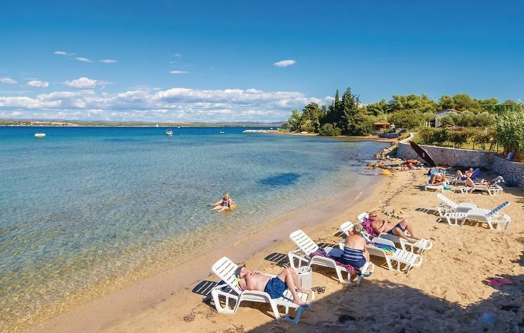 Apartmani Cizmesija Tkon Croatia