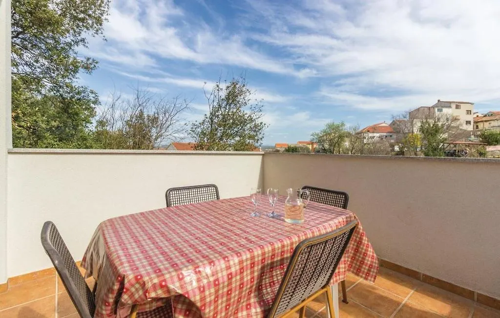 Apartmani Cizmesija Tkon Apartment